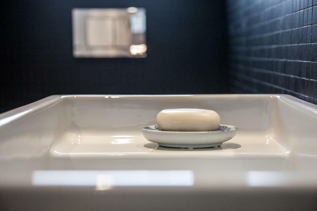Renovated Apart With Private Courtyard, By Timecooler ลิสบอน ภายนอก รูปภาพ